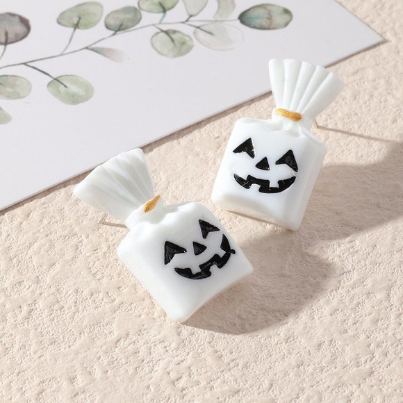 😈4 Pairs Halloween Earrings Studs Bat Pumpkin Ghost Treat Bags😈 - Picture 3 of 4